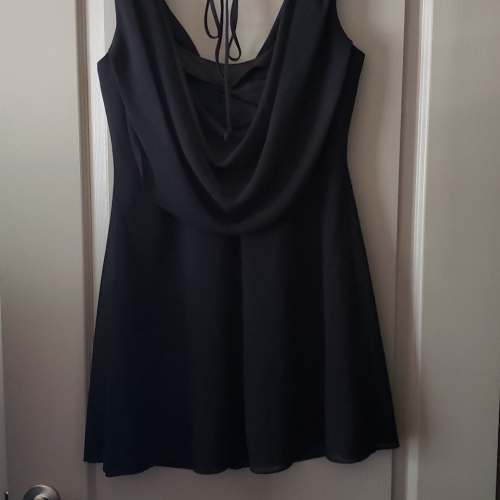 🆕️ Datiani Mini Dress - Picture 6 of 6